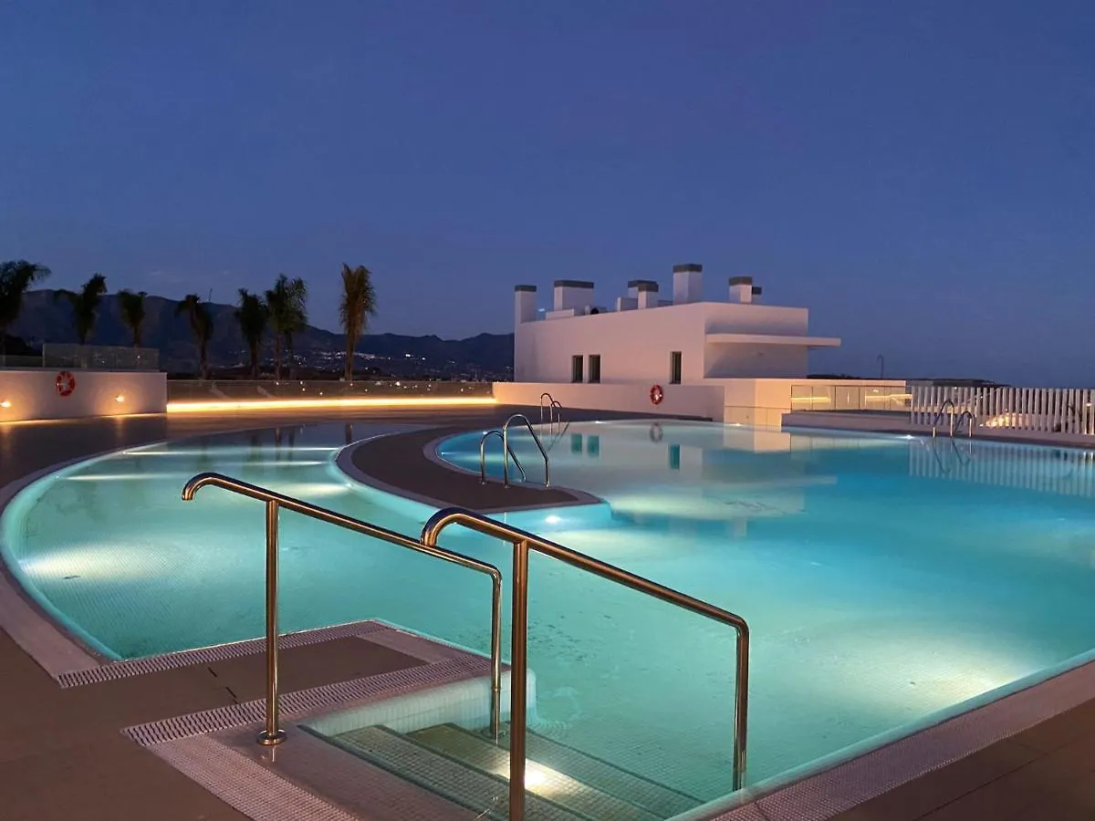 말라가 High End Large Ground Floor With Luxury Private Pool And Sea Views 아파트 스페인