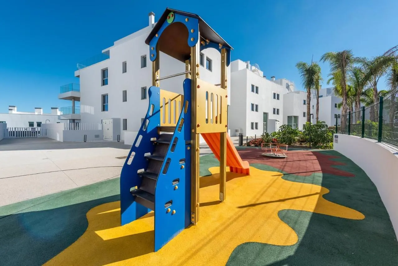 דירות מאלגה High End Large Ground Floor With Luxury Private Pool And Sea Views