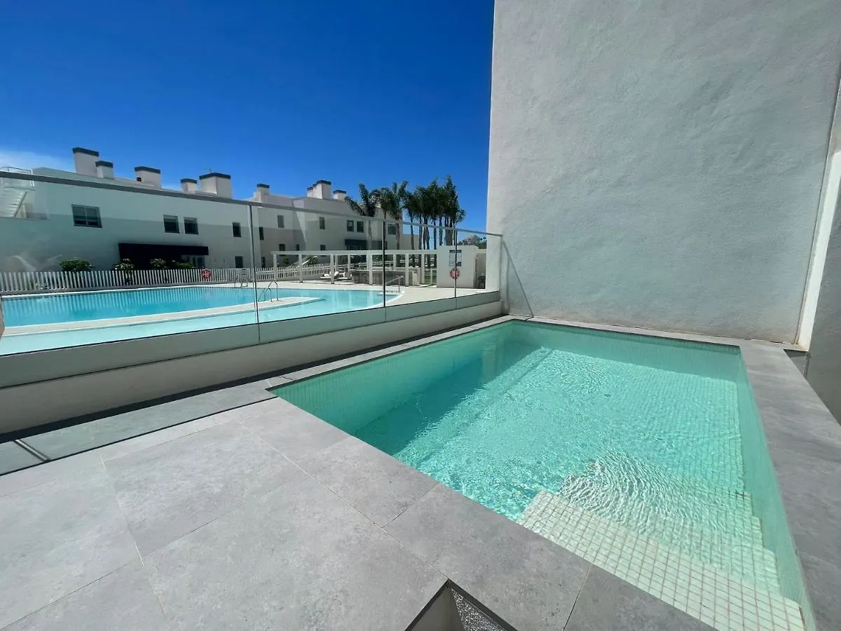 马拉加High End Large Ground Floor With Luxury Private Pool And Sea Views公寓 马拉加